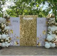 Аренда фотозоны на выпускной 11 класс